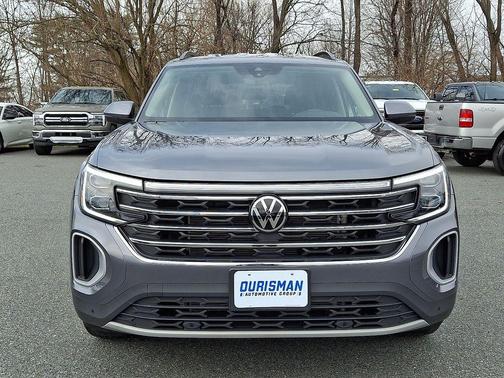 2025 Volkswagen Atlas 2.0T SE w/Technology 4MOTION