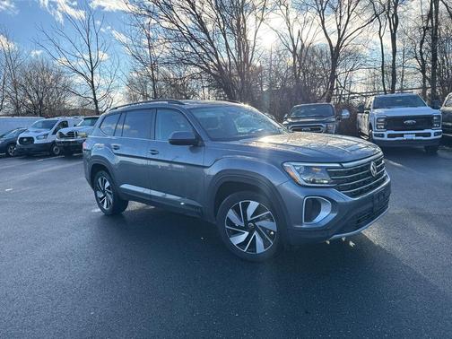 2025 Volkswagen Atlas 2.0T SE w/Technology 4MOTION