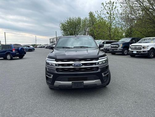 Agate Black Metallic 2024 Ford Expedition Max Limited