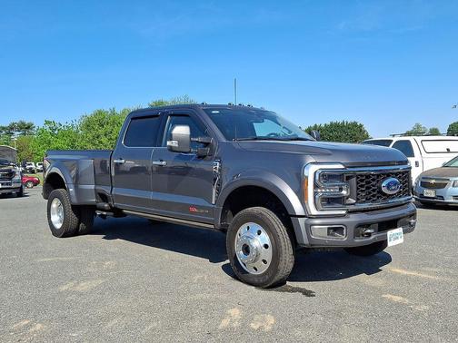 Carbonized Gray Metallic 2023 Ford F-450 Limited
