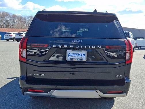 Black Metallic 2025 Ford Expedition Max Platinum