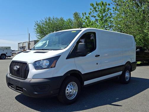 Oxford White 2026 Ford Transit-250 Base
