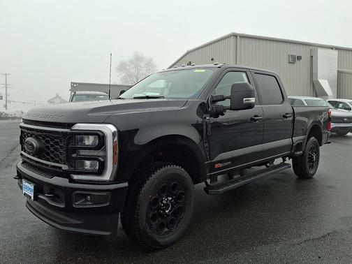 Agate Black Metallic 2026 Ford F-350 XLT