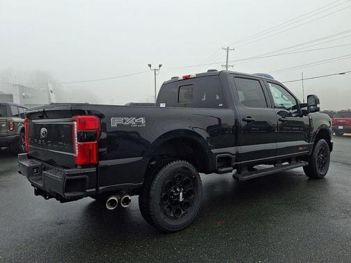 Agate Black Metallic 2026 Ford F-350 XLT