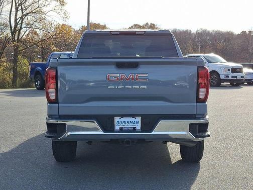 2025 GMC Sierra 1500 Pro