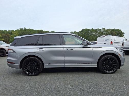 2023 Lincoln Aviator Reserve AWD