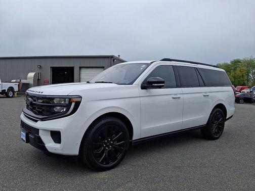 Oxford White 2025 Ford Expedition Max Platinum