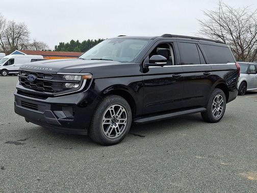 2025 Ford Expedition Max Active 4x4