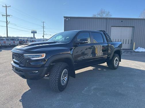 2025 RAM 1500 RHO Crew Cab 4x4 5'7' Box