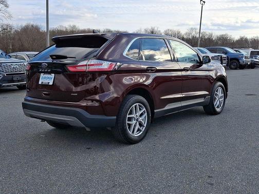 2022 Ford Edge SEL