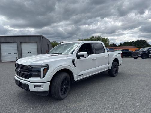 Star White Metallic Tri-Coat 2024 Ford F-150 Platinum