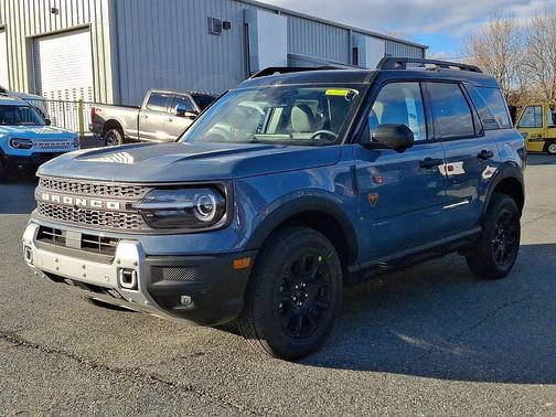 Azure Gray Metallic Tri-Coat 2025 Ford Bronco Sport Badlands