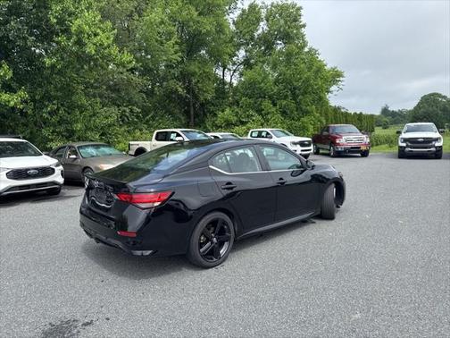 2022 Nissan Sentra SR