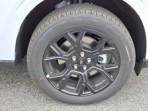 2025 Ford Maverick Lariat