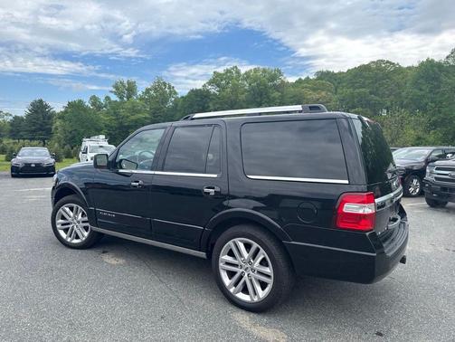 Shadow Black 2017 Ford Expedition Platinum