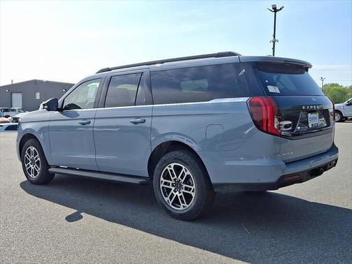 2025 Ford Expedition Max Active 4x4