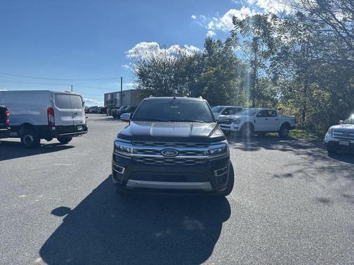 2024 Ford Expedition Platinum