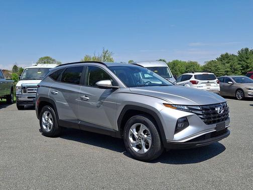 Shimmering Silver 2023 Hyundai TUCSON SEL