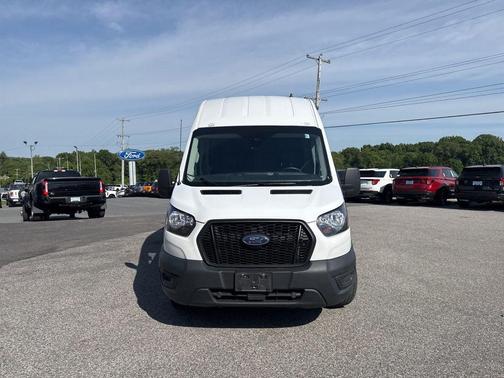 Oxford White 2024 Ford Transit-250 Base