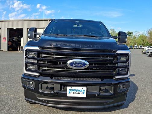 Agate Black Metallic 2025 Ford F-250 Platinum