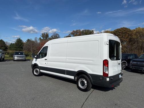 2017 Ford Transit-250 Base