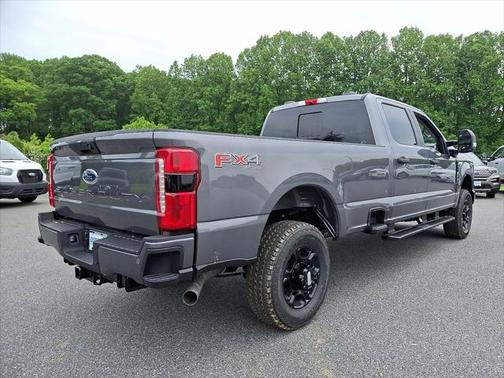 2025 Ford F-250 XL