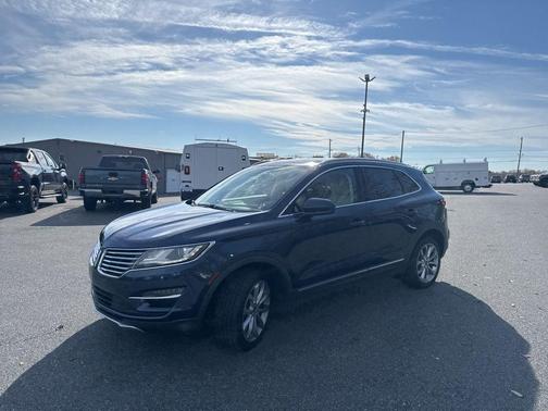 2015 Lincoln MKC Base