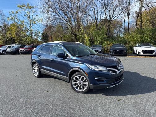 2015 Lincoln MKC Base