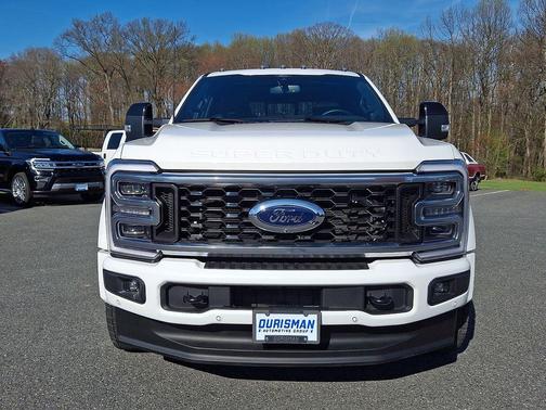 Star White Metallic TC 2025 Ford F-450 Platinum