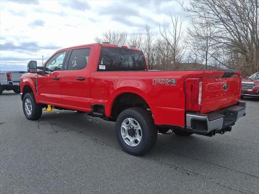 2025 Ford F-350 XLT