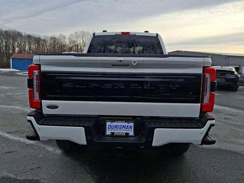 2025 Ford F-250 Platinum