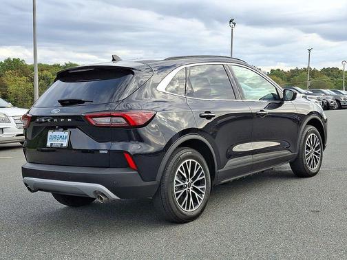 2025 Ford Escape PHEV SE