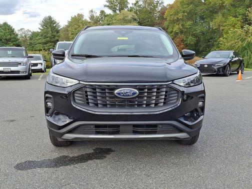 2025 Ford Escape PHEV SE