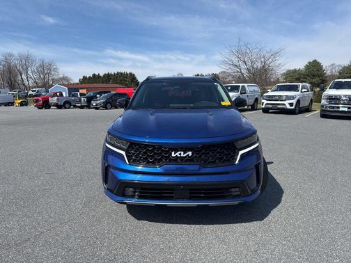 2022 Kia Sorento SX
