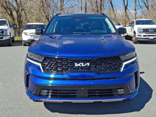 Sapphire Blue 2022 Kia Sorento SX