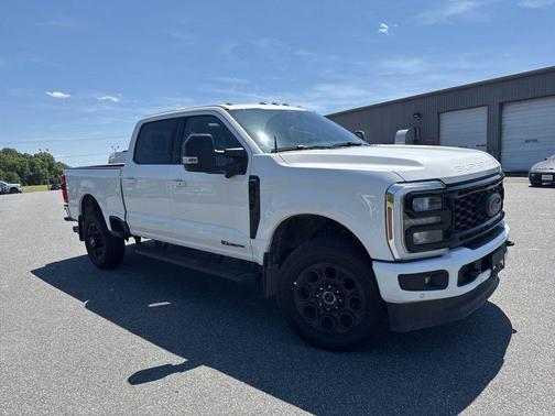 Star White Metallic Tri-Coat 2025 Ford F-350 Lariat