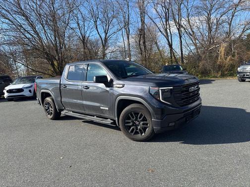 2022 GMC Sierra 1500 Elevation