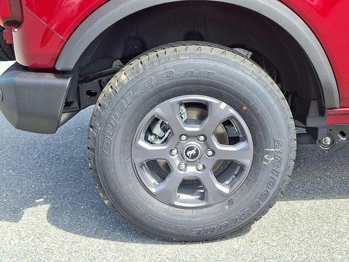 Ruby Red Metallic Tinted Clearcoat 2026 Ford Bronco Big Bend