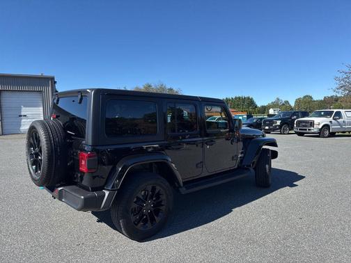 2022 Jeep Wrangler Unlimited 4xe Sahara