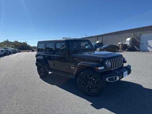 2022 Jeep Wrangler Unlimited 4xe Sahara
