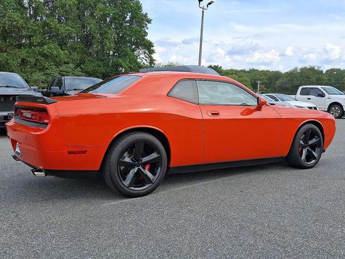 2010 Dodge Challenger SRT8