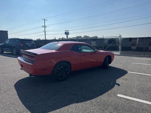2010 Dodge Challenger SRT8