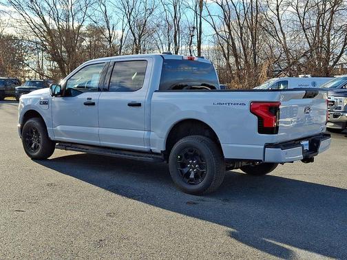 2025 Ford F-150 Lightning XLT
