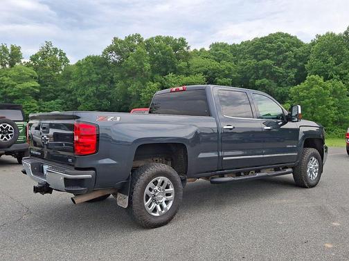 Graphite Metallic 2019 Chevrolet Silverado 3500 LTZ