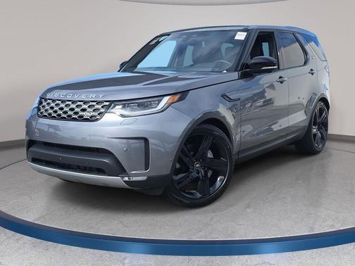 Eiger Grey Metallic 2026 Land Rover Discovery S