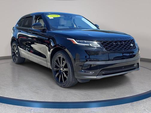 Santorini Black Metallic 2019 Land Rover Range Rover Velar P250 S