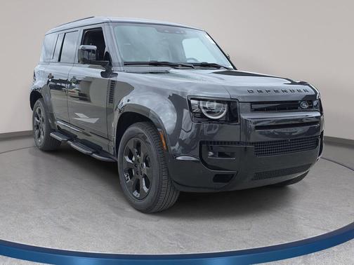 Borasco Grey Metallic 2026 Land Rover Defender X-Dynamic SE