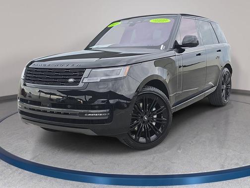 Santorini Black Metallic 2023 Land Rover Range Rover SE