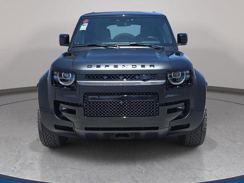 Narvik Black 2026 Land Rover Defender OCTA Black
