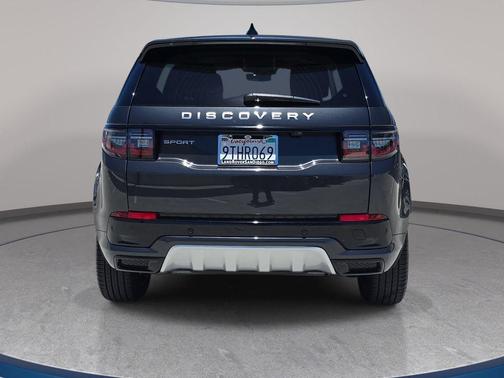 Carpathian Gray Premium Metallic 2025 Land Rover Discovery Sport S